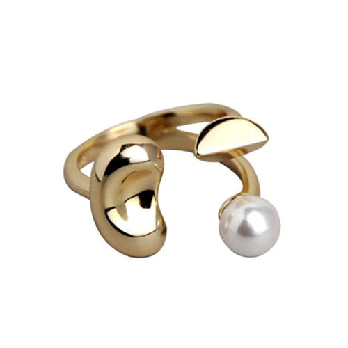Unique design flower shape jewelry adjustable pearl finger rings in gold plating  